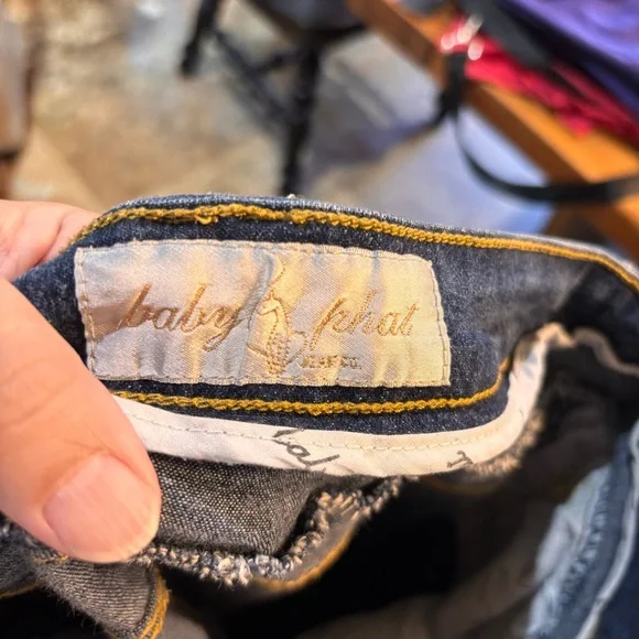 Baby Phat womens y2k cuffed mid rise cropped jeans blue 29 X 24.5 - Picture 5 of 5